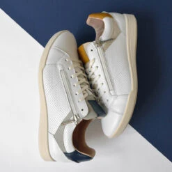 Pataugas PALME L/PE F2I MARINE 16 Pataugas PALME L/PE F2I MARINE -Boutique Pop Pataugas F Palme L PE Marine Ocre WHLSL