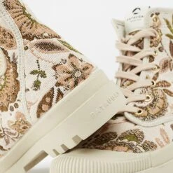 Pataugas AUTHENTIQUE M/FL F4H BEIGE -Boutique Pop Pataugas OGMFLF4H628180150 BEIGE Detail